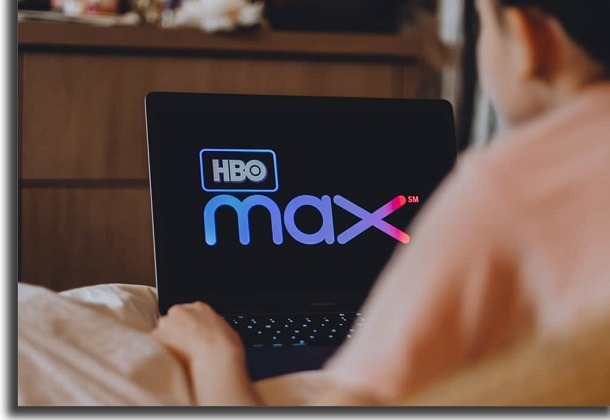 netflix vs hbo max tab